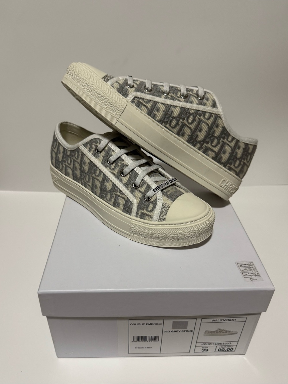 Dior Walk N Dior Sneaker Grey White Low Top Christian Dior EU 39 SZ 9
